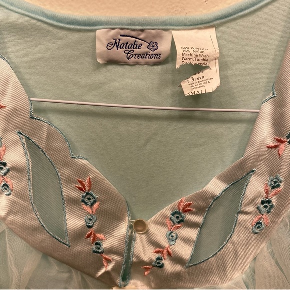 S. LOT OF 2 COMFY POLY BLEND NIGHTIES - Picture 5 of 8